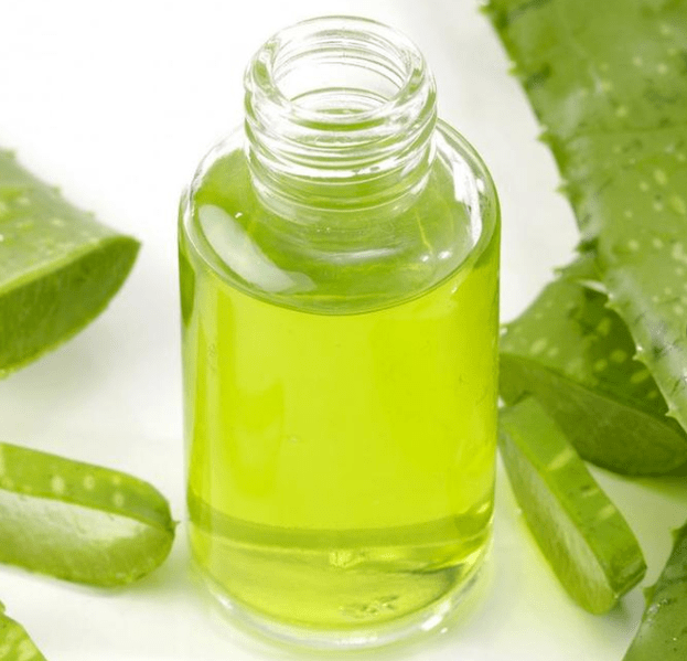 Masques multi-comparants pour rajeunir la peau du visage avec de l'aloès